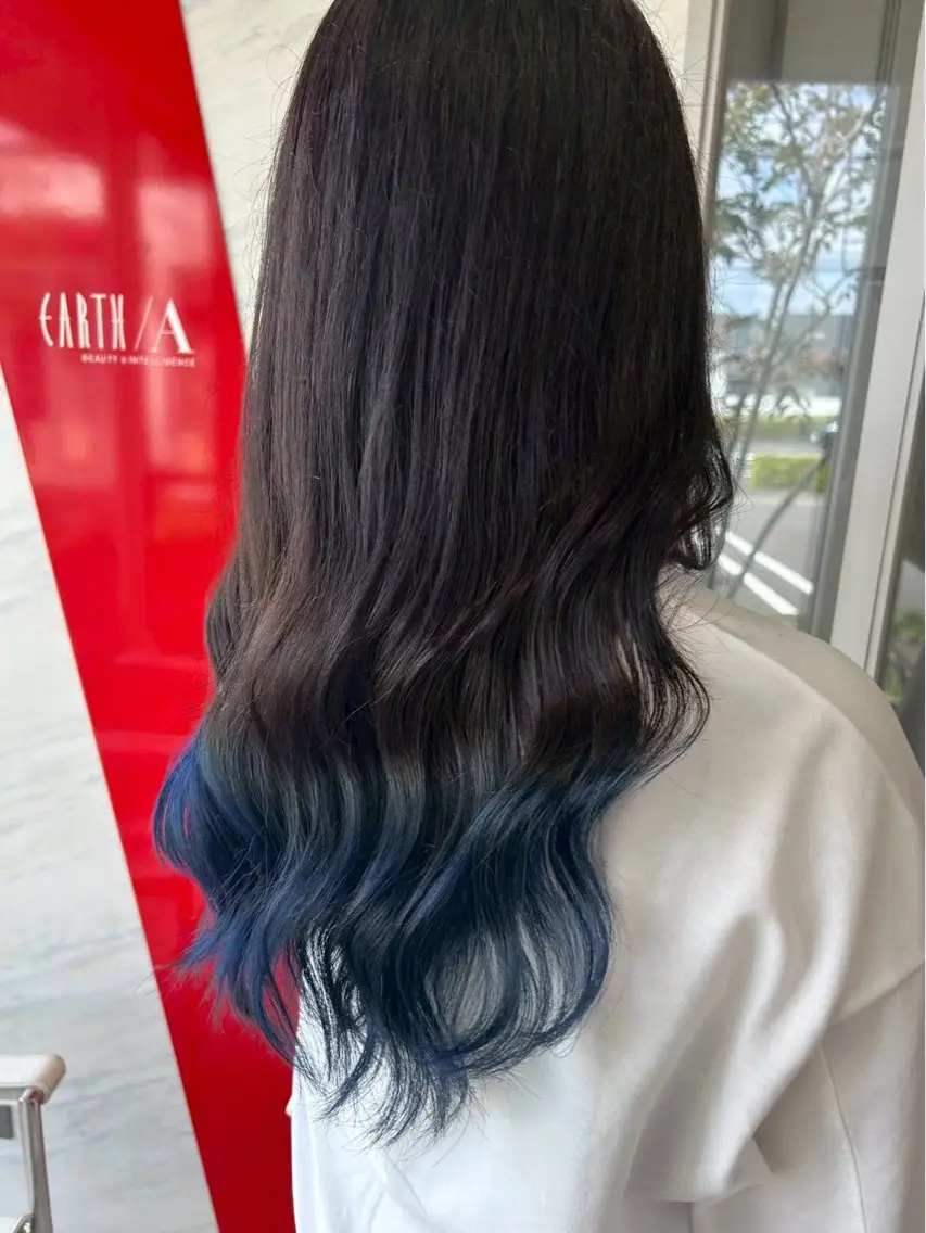 カラー Earth/A あやみのヘアスタイル