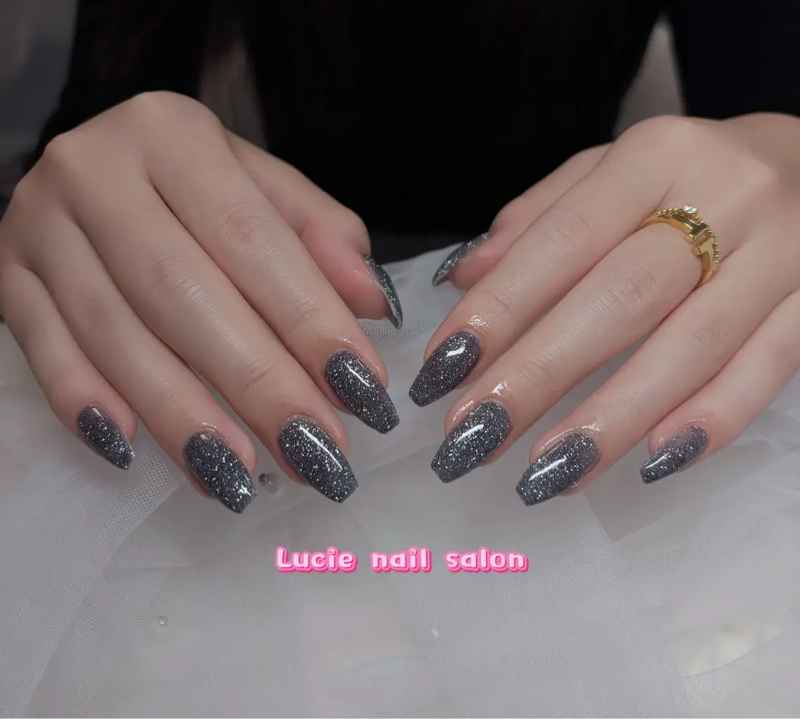 ネイル フレンチネイル ジェルネイル グラデーション 持ち込み オフィスネイル ハンドネイル LUCIE NAILのネイルデザイン