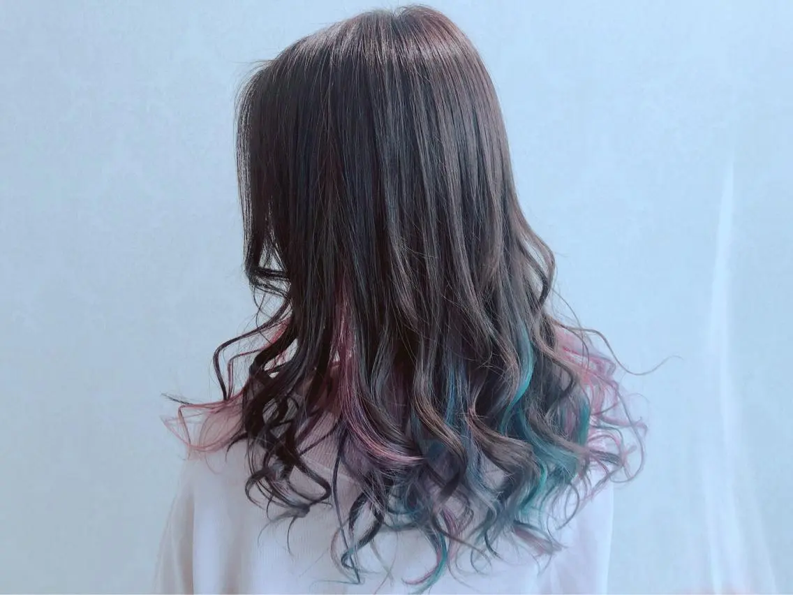 カット×ユニコーンカラー×トリートメントの写真