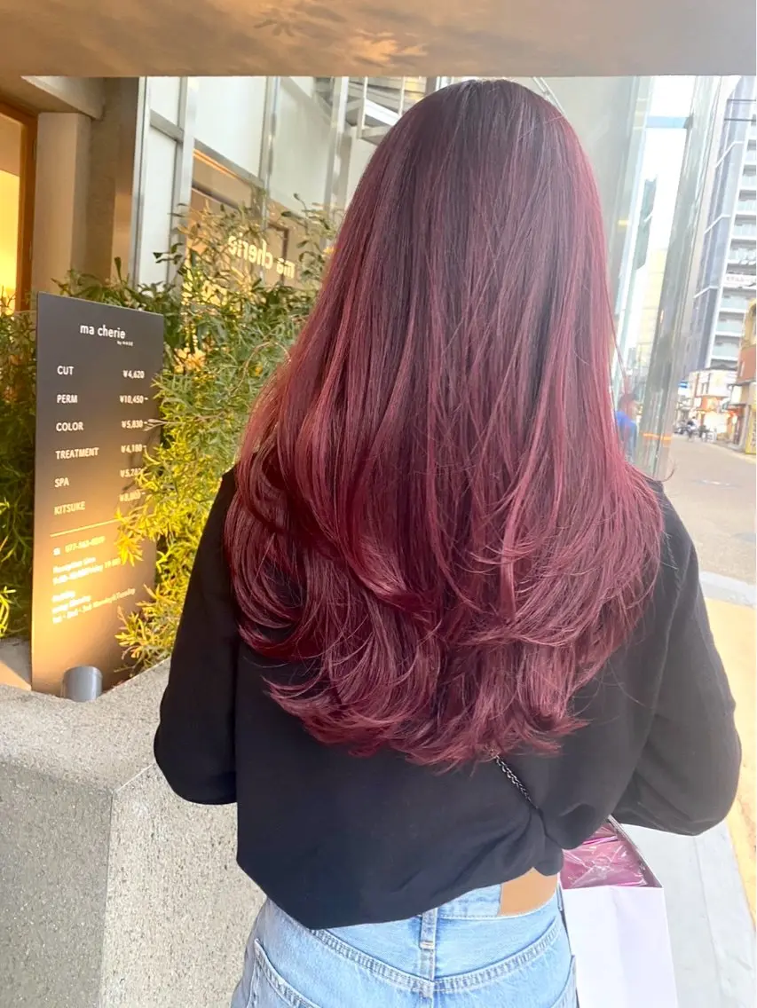ロング カット ヘアカラー 荻野結衣/草津 ボブ/レイヤーカットのヘアスタイル