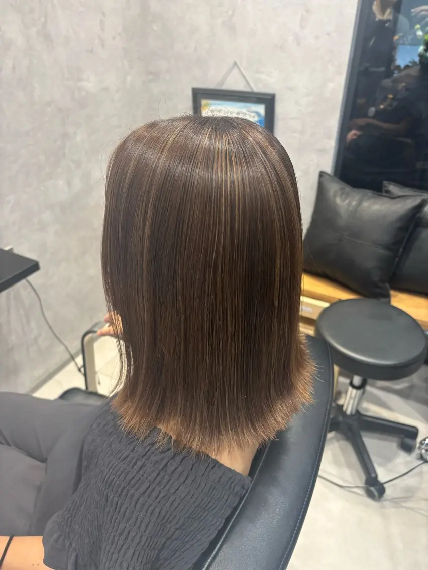 ミディアム ヘアカラー 長橋 ももかのヘアスタイル