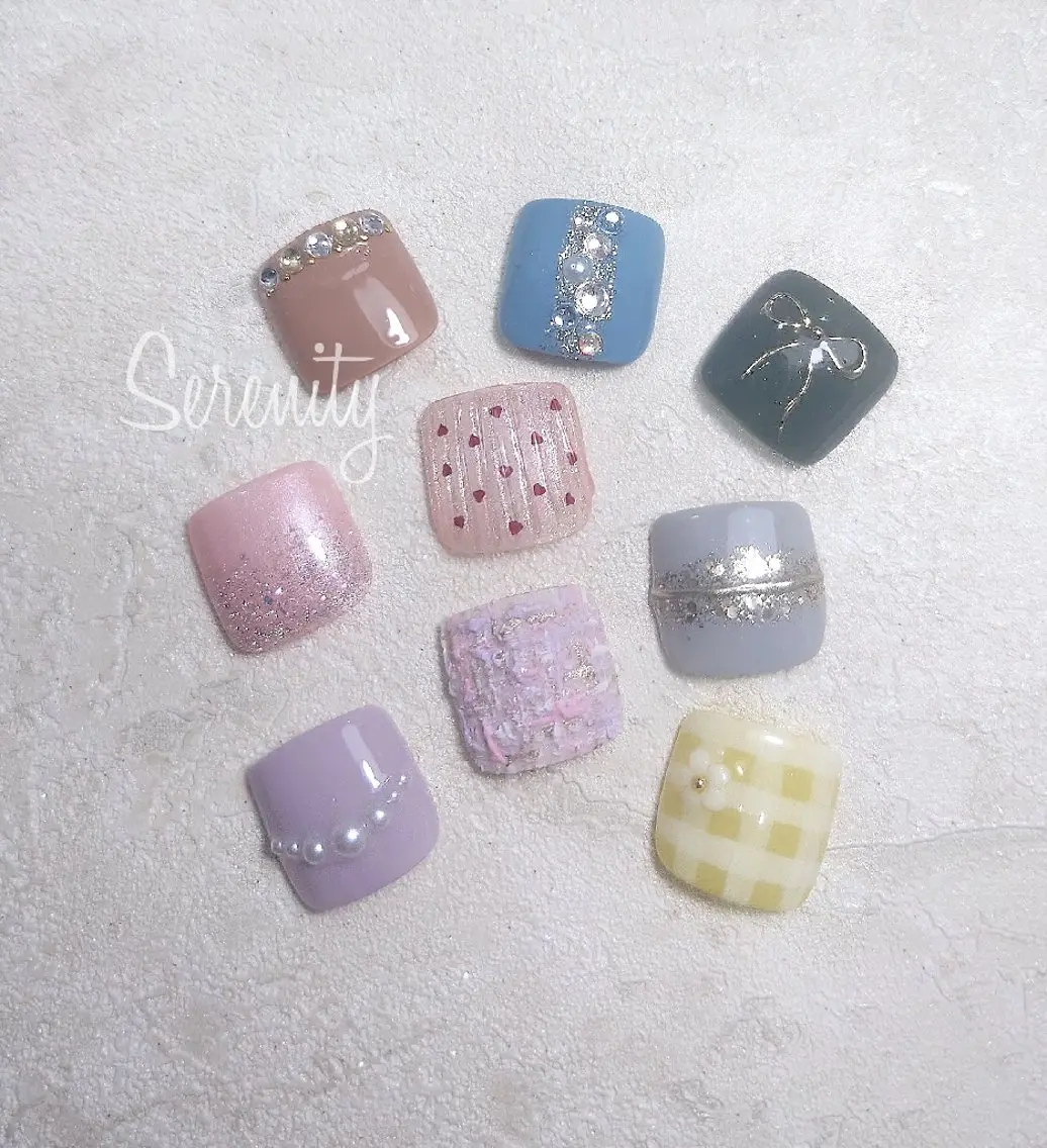 ネイル フットネイル nail  serenityのネイルデザイン