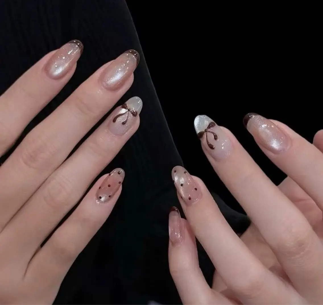 ネイル ハンドネイル 🎀PG🩵 ネイルサロンのネイルデザイン