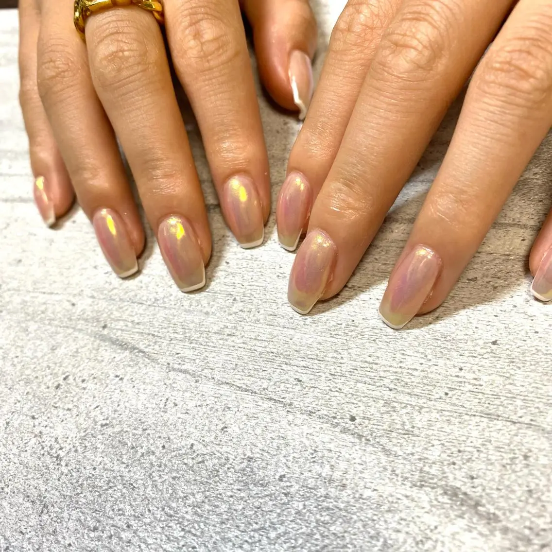 ミディアム カラー パーマ ヘアアレンジ メンズ キッズ ネイル マツエク・マツパ アイブロウ ベージュカラー オーロラネイル ミラーネイル ハンドネイル ハンドケア 今福鶴見ネイル 8(ｴｲﾄ)のネイルデザイン