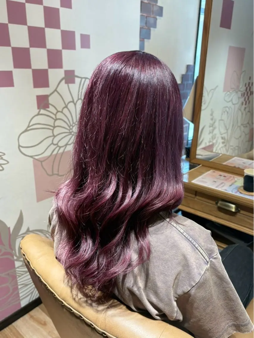 カラー 西村 雪菜のヘアスタイル