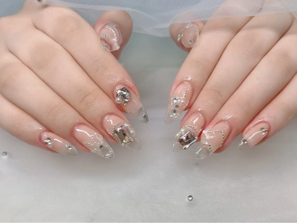 ネイル ブルー チークネイル ドット フレンチネイル ジェルネイル ハンドネイル Kei Nail 長さ出し 付け放題のネイルデザイン