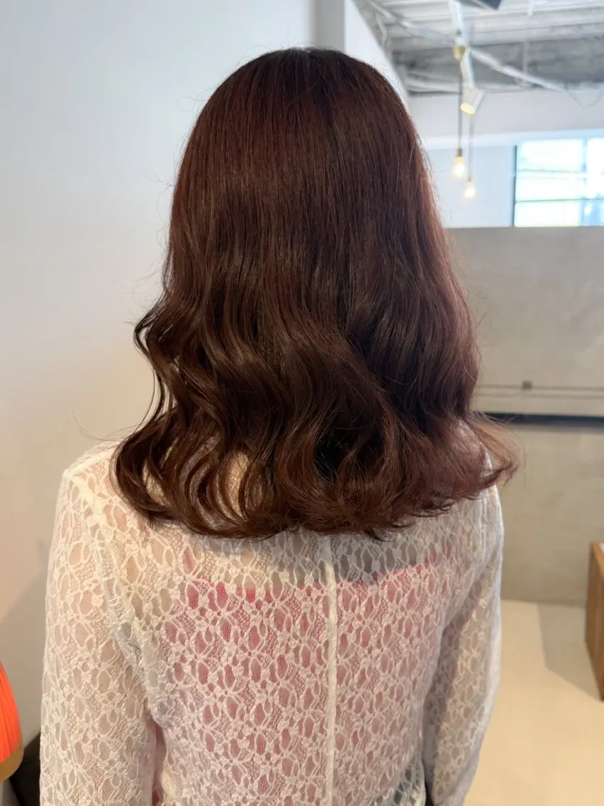 セミロング カット ヘアカラー 宮原 愛果のヘアスタイル