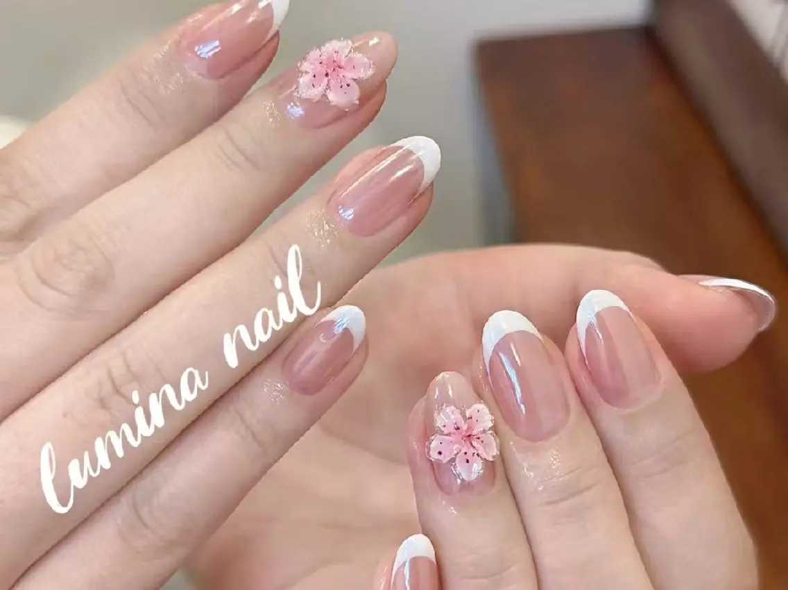 ネイル フレンチネイル シンプルネイル LUMINA NAIL渋谷店のネイルデザイン