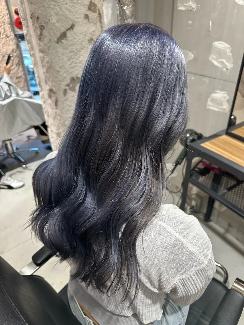 セミロング カラー ヘアアレンジ カット ヘアカラー トリートメント 久米 治仁のヘアスタイル