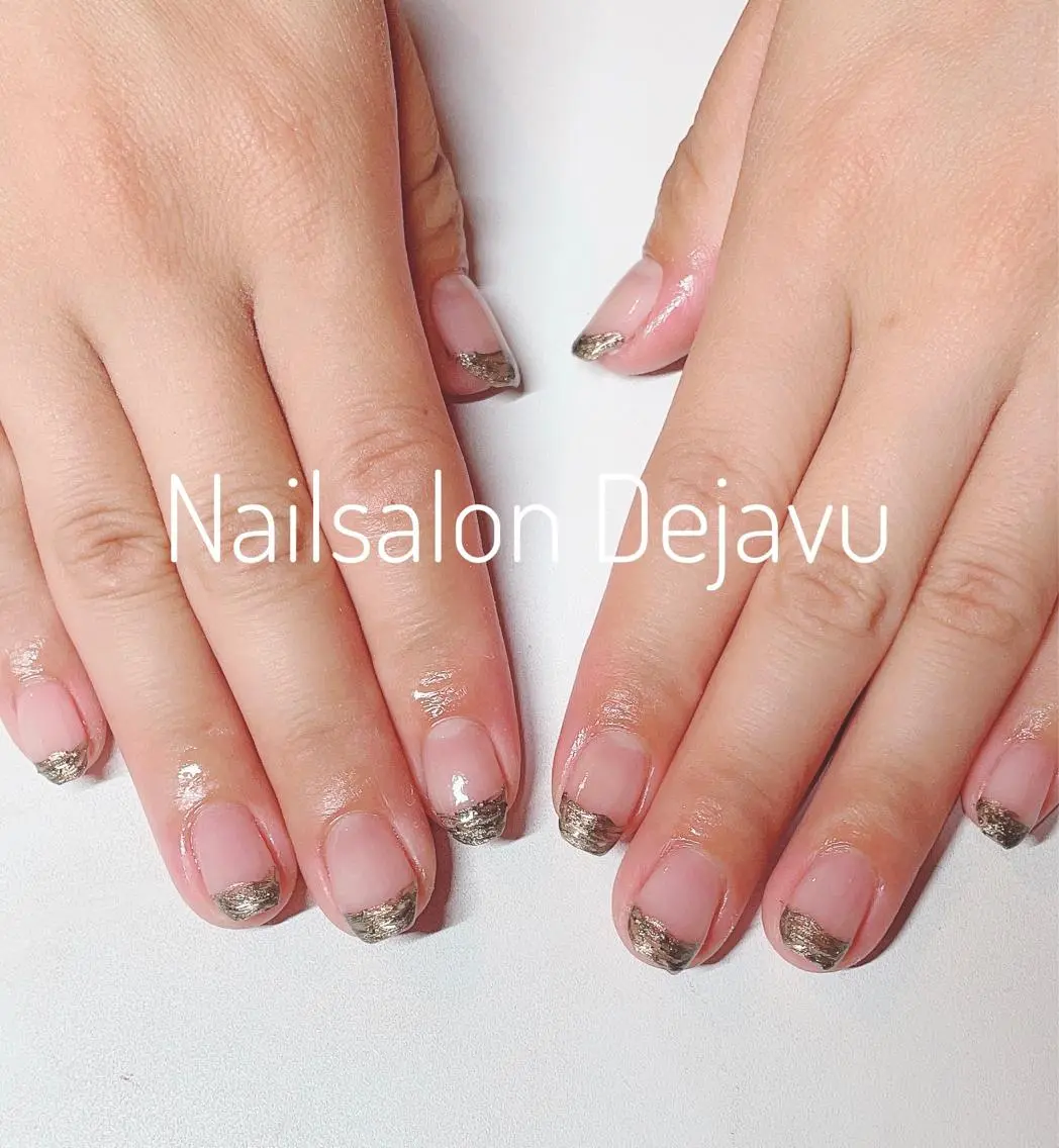 ネイル アートネイル フレンチネイル 夏ネイル Nail salon Dejavu 🌿のネイルデザイン
