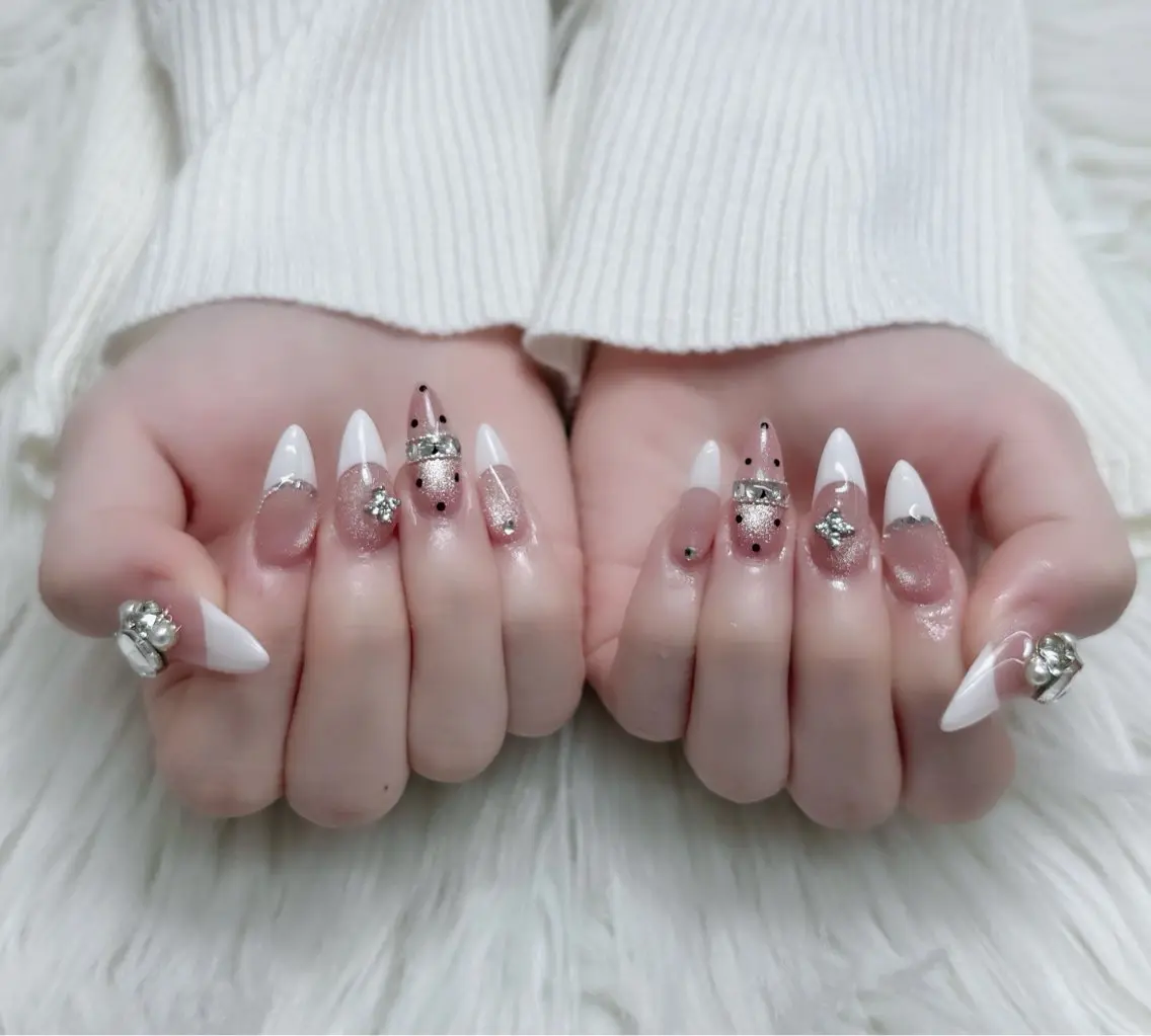 ネイル ハンドネイル ハンドケア Kitty Nail Novaのネイルデザイン