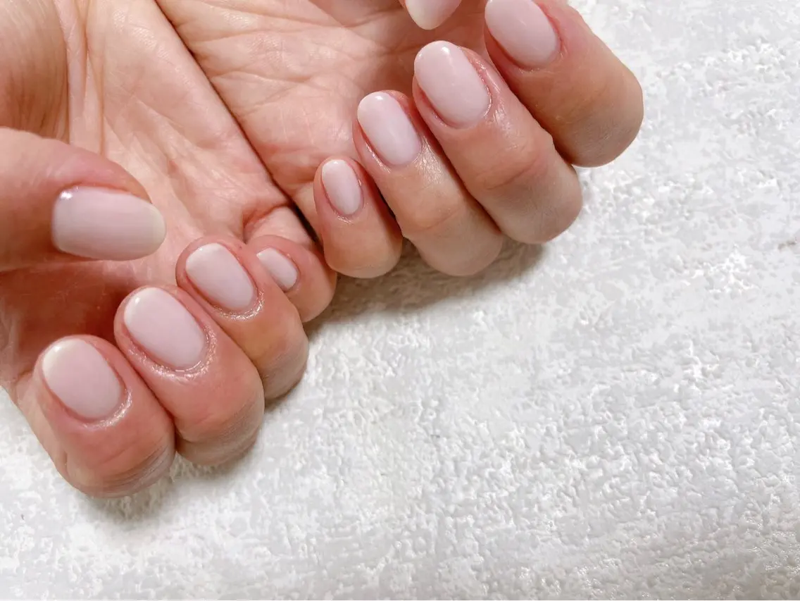 ネイル オーロラネイル フットネイル フレンチネイル ジェルネイル 韓国ネイル ハンドネイル mogunail &blowのネイルデザイン