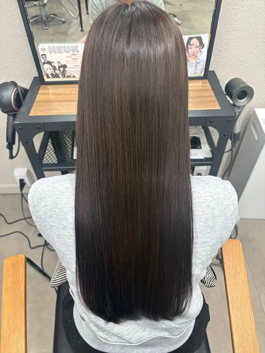 ロング カラー ブラウンカラー マロンブラウン ヘアカラー 寺岡 美結希のヘアスタイル