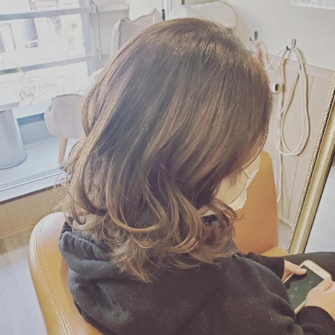 ミディアム カラー アディクシーカラー ブリーチ イルミナカラー 外国人風カラー トリートメント カット ヘアカラー トリートメント spa hair ark 富井直美のヘアスタイル