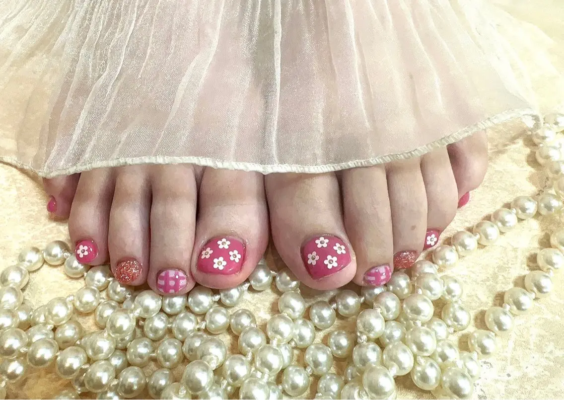 カラー July Nail 新横浜駅のネイルデザイン