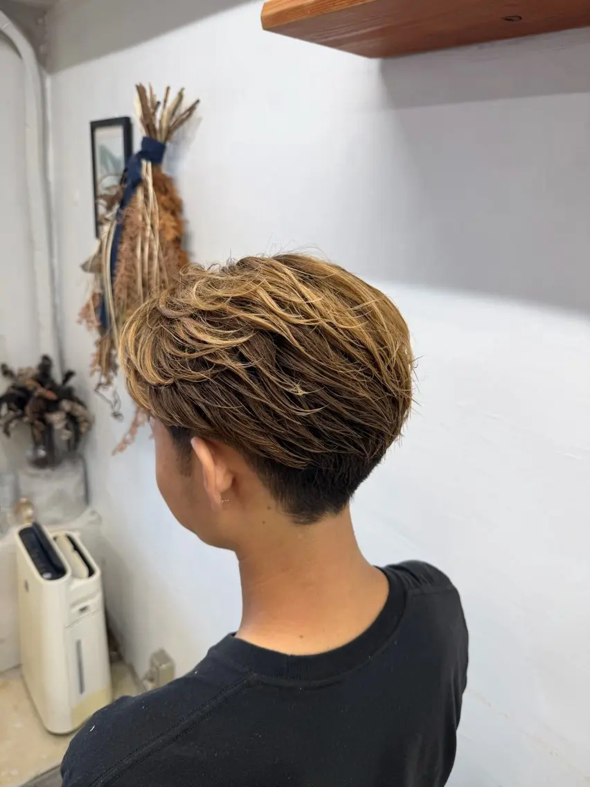 メンズ センターパート カット 河本 佳治のヘアスタイル