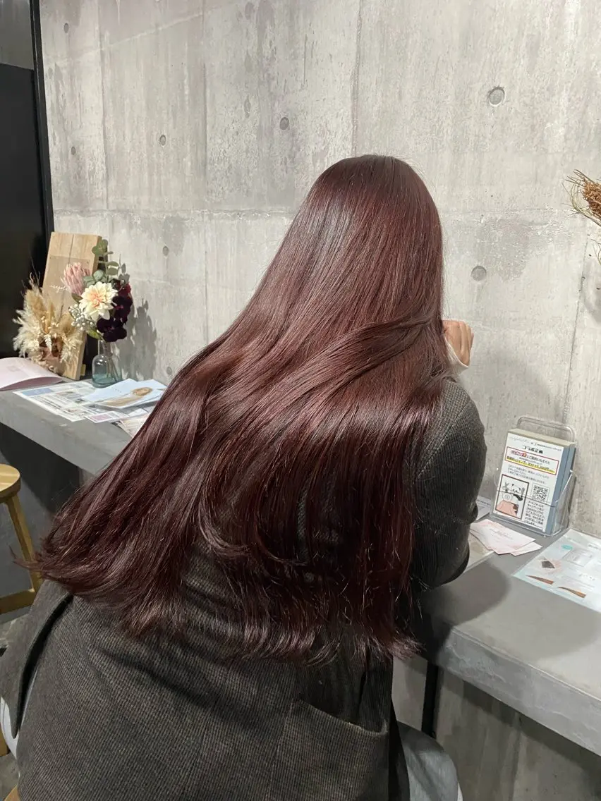 カラー 半田 美優のヘアスタイル