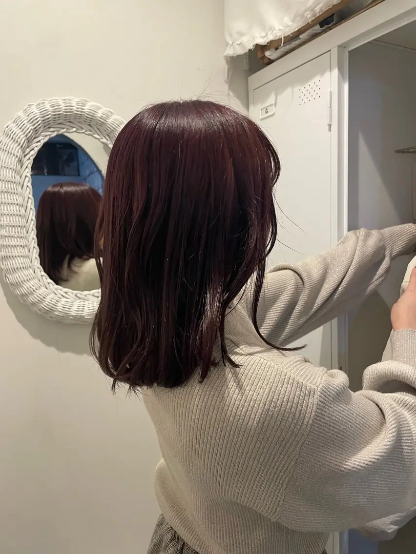 セミロング カラー バイオレットカラー ヘアカラー ウシロダ メグミ /ボブ/透明感カラーのヘアスタイル