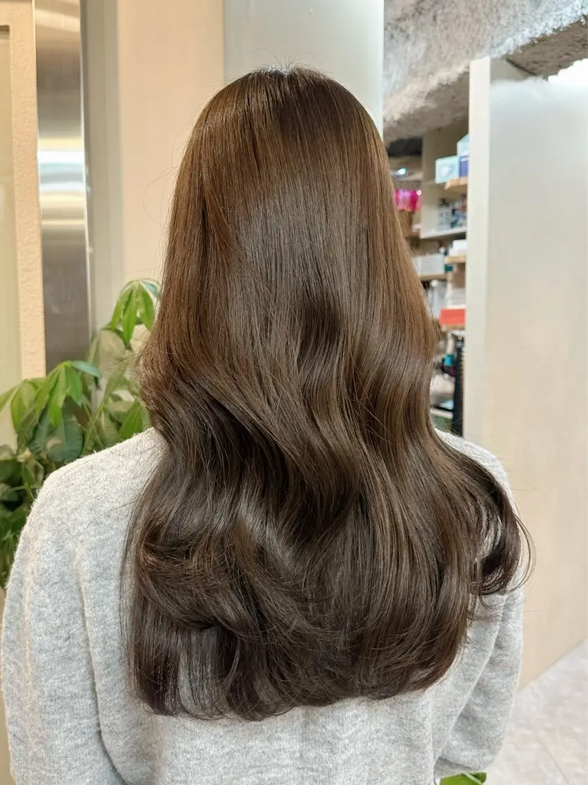 セミロング カラー 加藤 杏のヘアスタイル