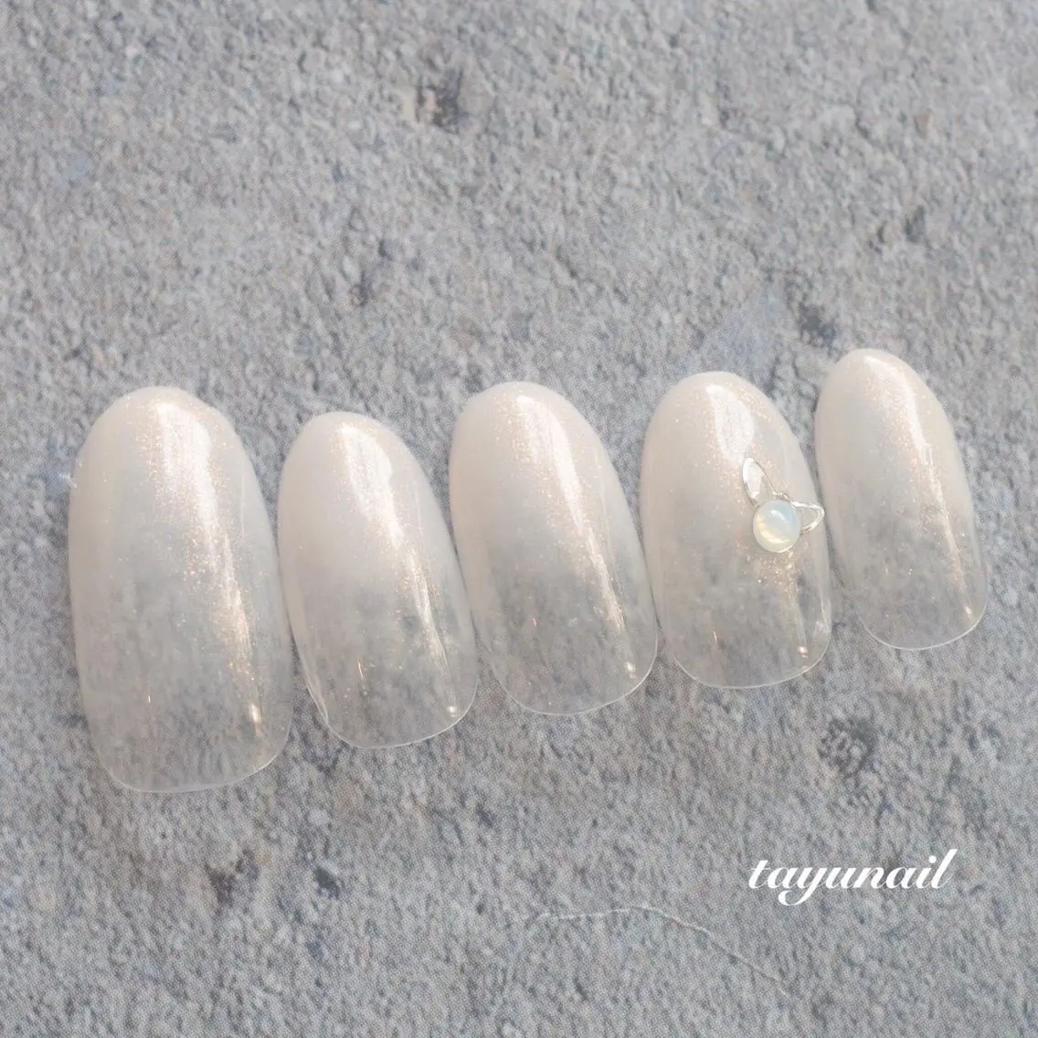 ネイル アートネイル ジェルネイル ニュアンスネイル ワンカラーネイル パラジェル ハンドネイル ネイルサロン 【たゆnail】のネイルデザイン