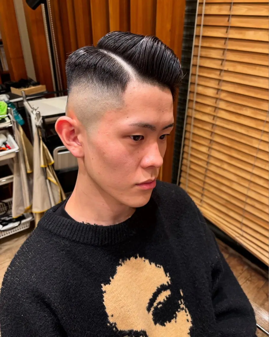 メンズ カット ヘアカラー パーマ ヘッドスパ ヘアセット 石井 翔大のヘアスタイル