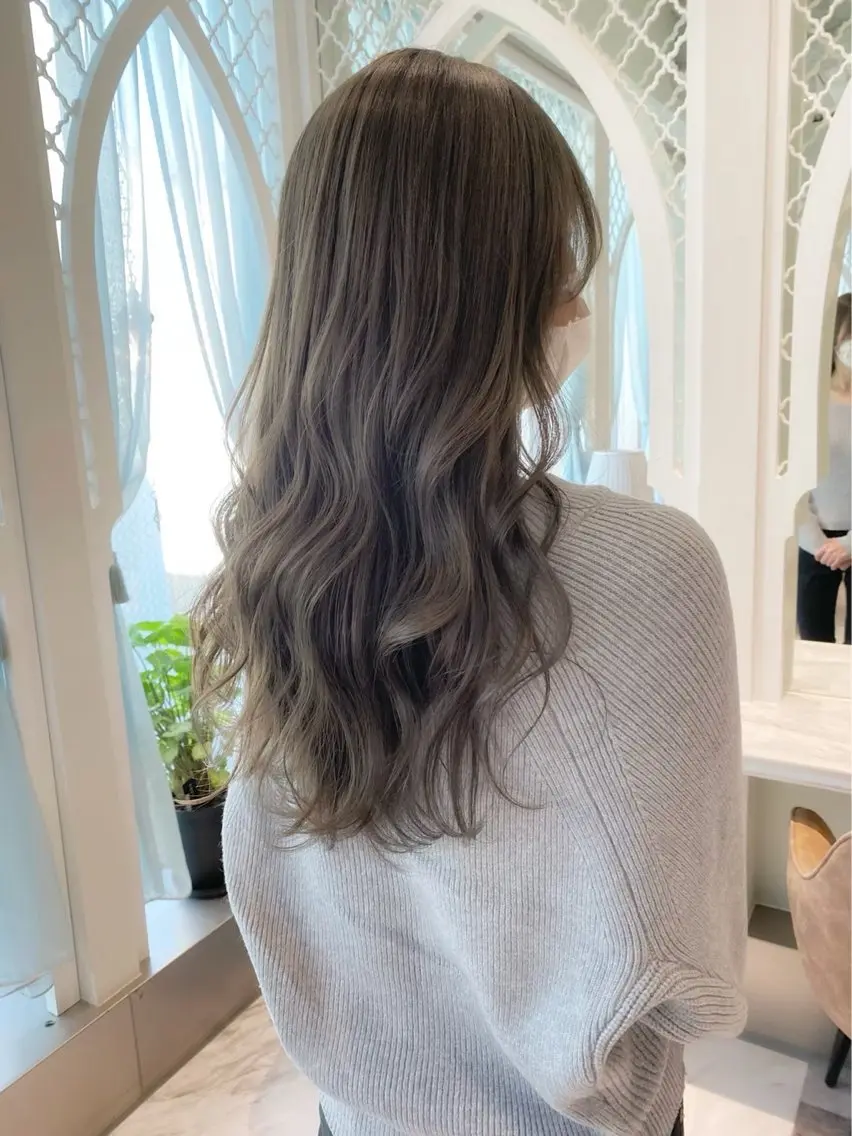 セミロング カラー ベージュカラー 黒髪 ブリーチ ブルーカラー ブルーブラック カット ヘアカラー トリートメント 木屋元一/透明感 /前髪/レイヤーのヘアスタイル