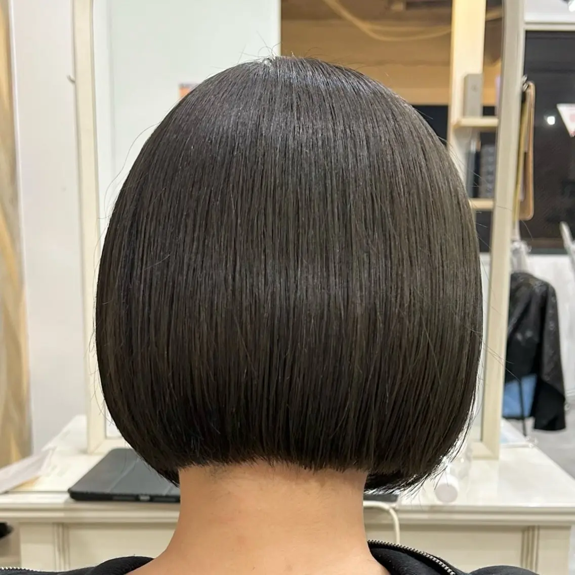 ショート カラー ブラウンカラー オリーブブラウン ボブ 顔まわりカット/ボブ /🧁とーこ🧁のヘアスタイル