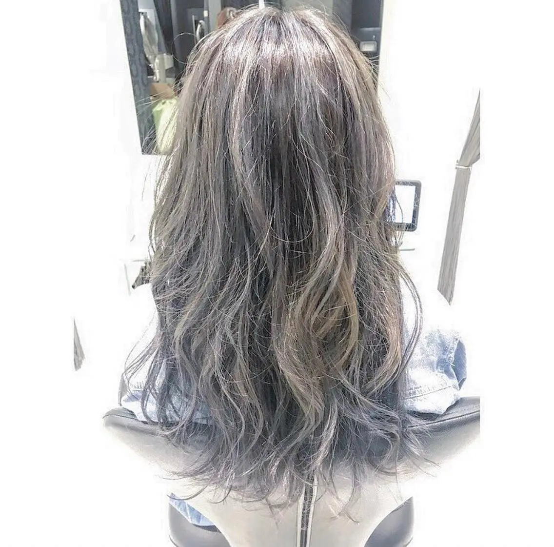 ロング カラー 【育休中】EARTH 荒井店HARUNAのヘアスタイル