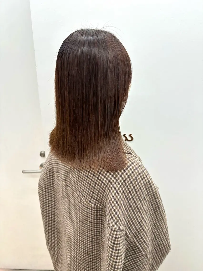 セミロング パーマ 縮毛矯正 安丸 結夏のヘアスタイル