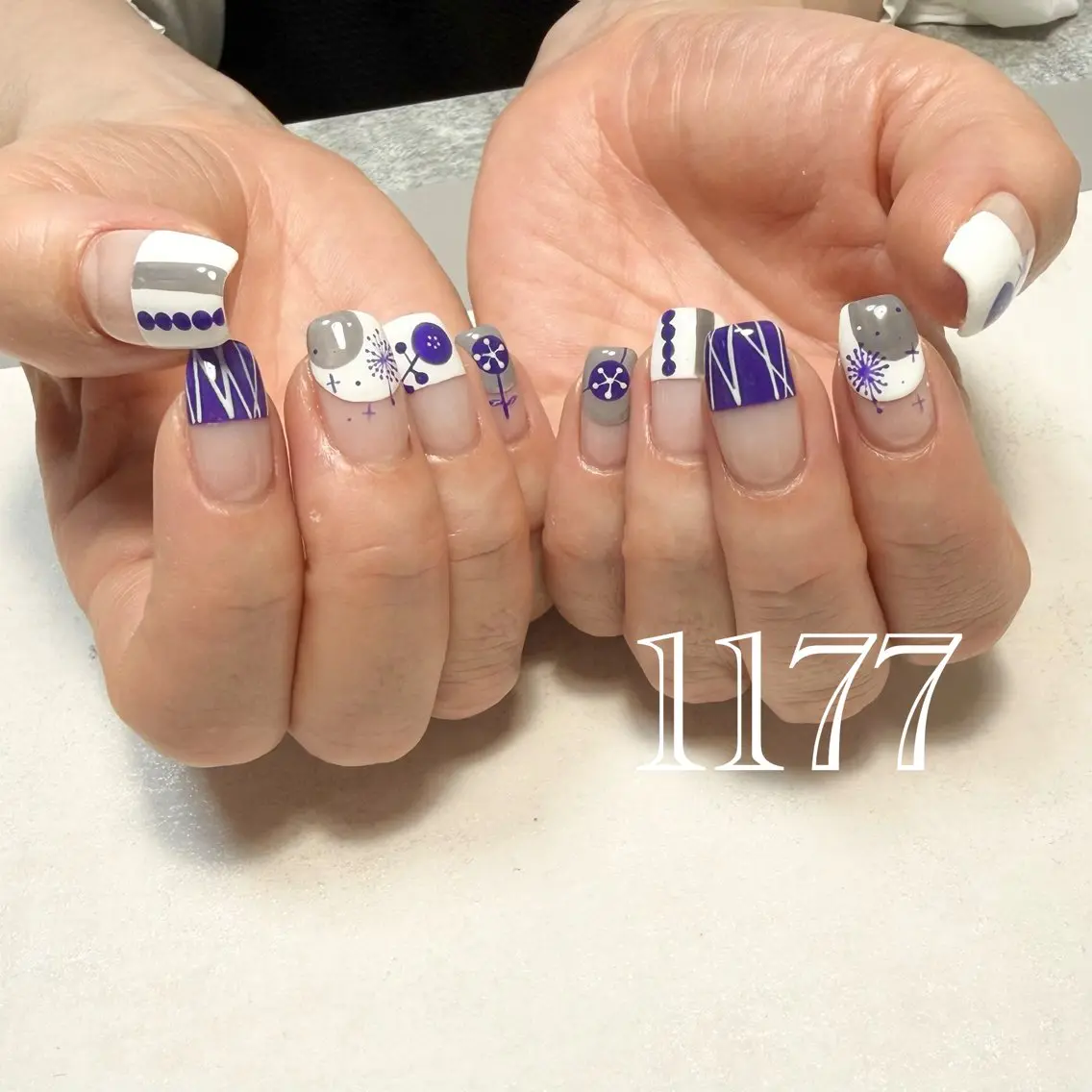 ネイル ハンドネイル nailsalon 1177のネイルデザイン