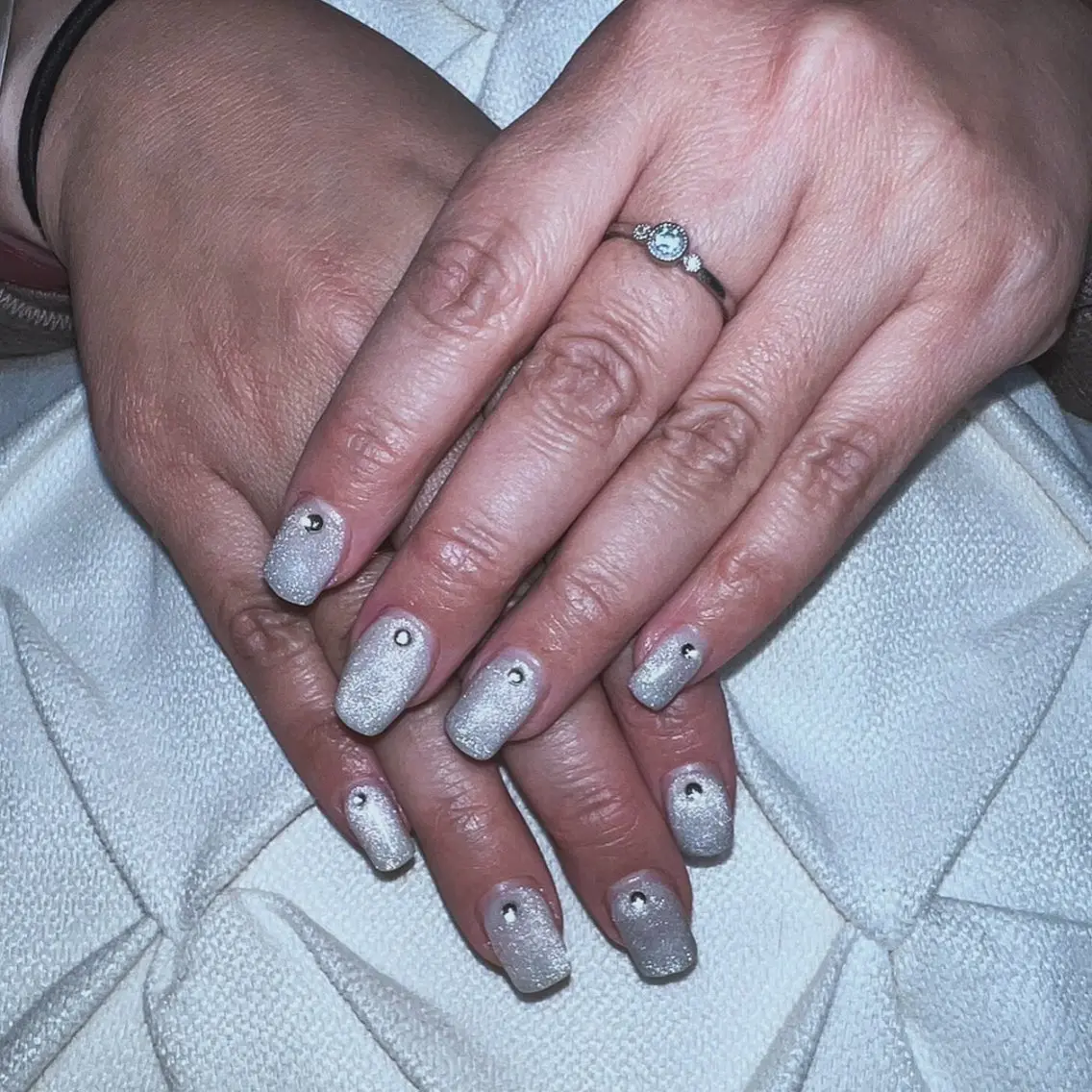 ネイル ハンドネイル nail.salon .Reversalのネイルデザイン