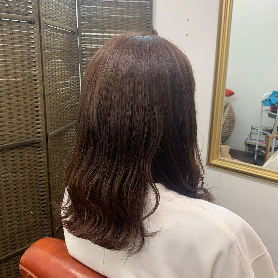 ミディアム カラー ヘアアレンジ ブラウンカラー ナチュラルブラウン ハセガワ セイカのエステ・リラクイメージ