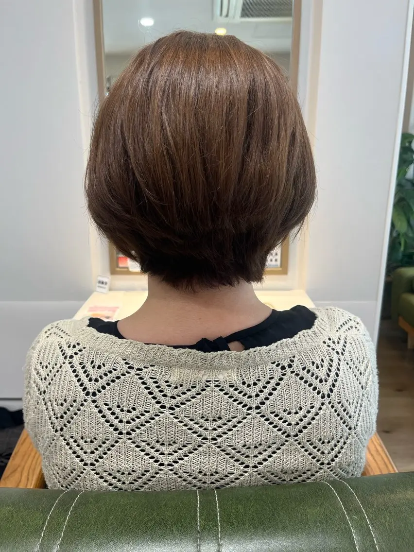 ショート 小鴨 美佳のヘアスタイル