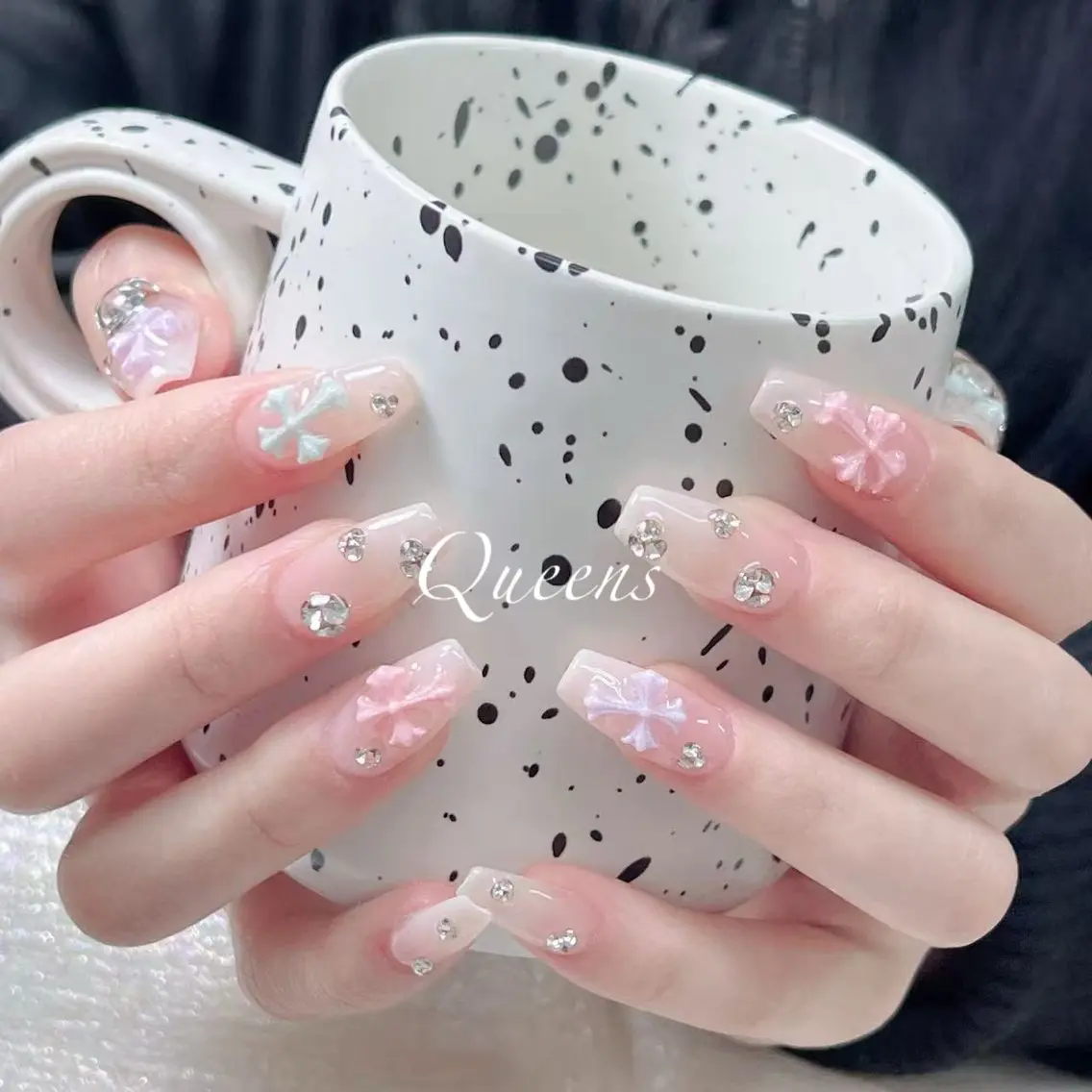 ネイル ハンドネイル Queens マオのネイルデザイン