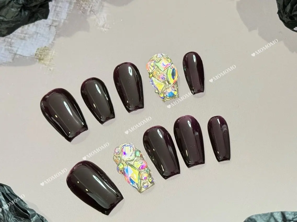 ネイル ハンドネイル NIITSU YUNAのネイルデザイン