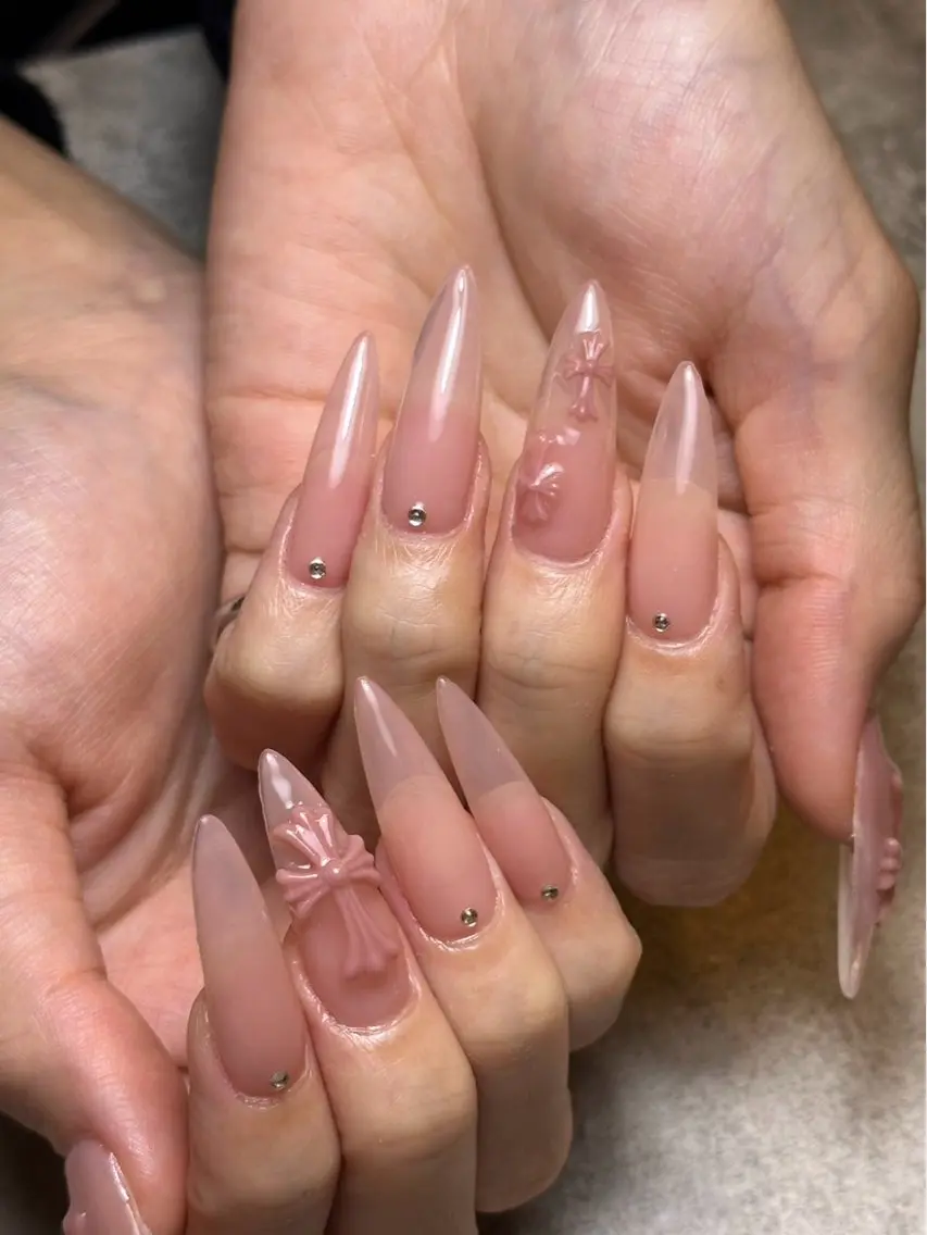 ネイル Risa .のネイルデザイン