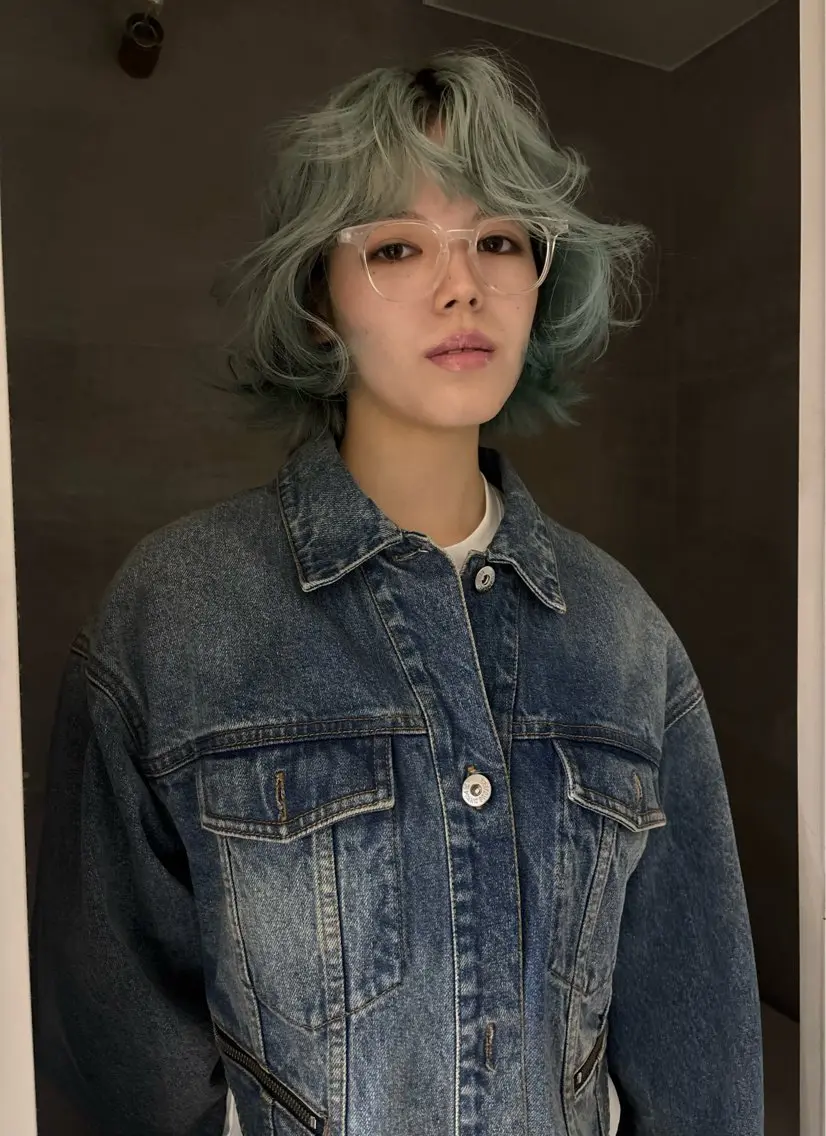 ショート kanon レイヤー・ボブのヘアスタイル
