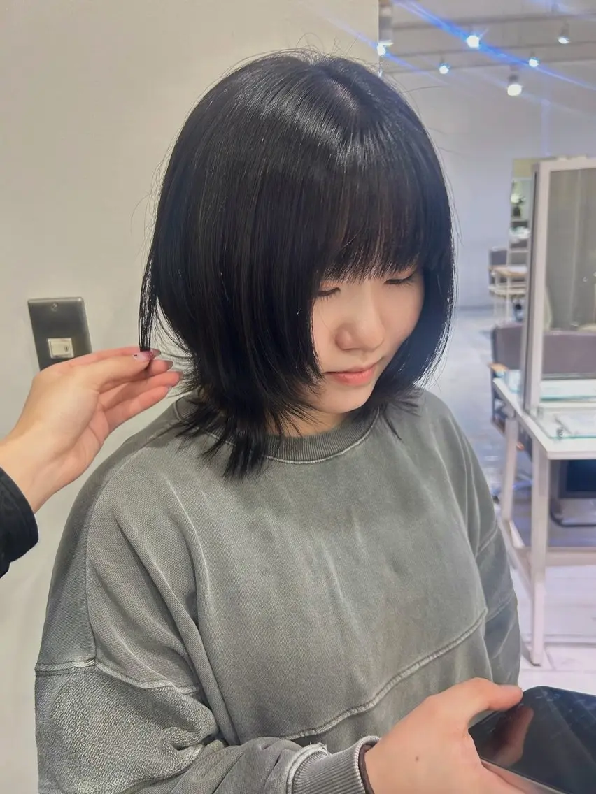 ミディアム ウルフカット カット レイヤーカット⛓ hina🩶のヘアスタイル