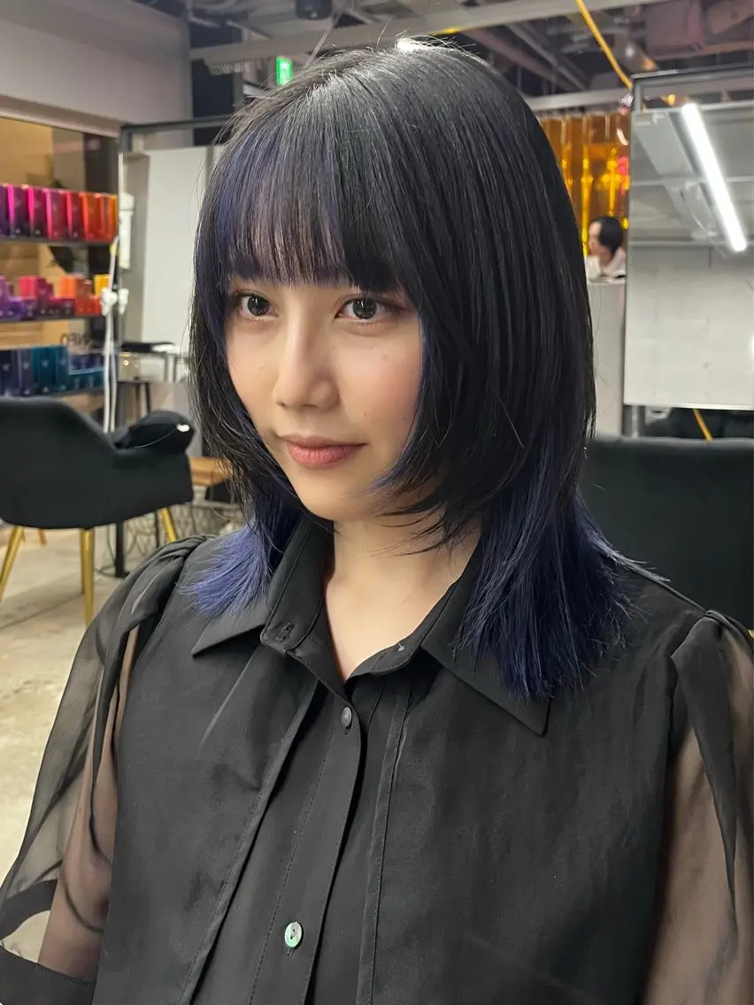 ミディアム ウルフカット カット ヘアカラー 盛れる透けカラー🎀 似合わせ/uiのヘアスタイル