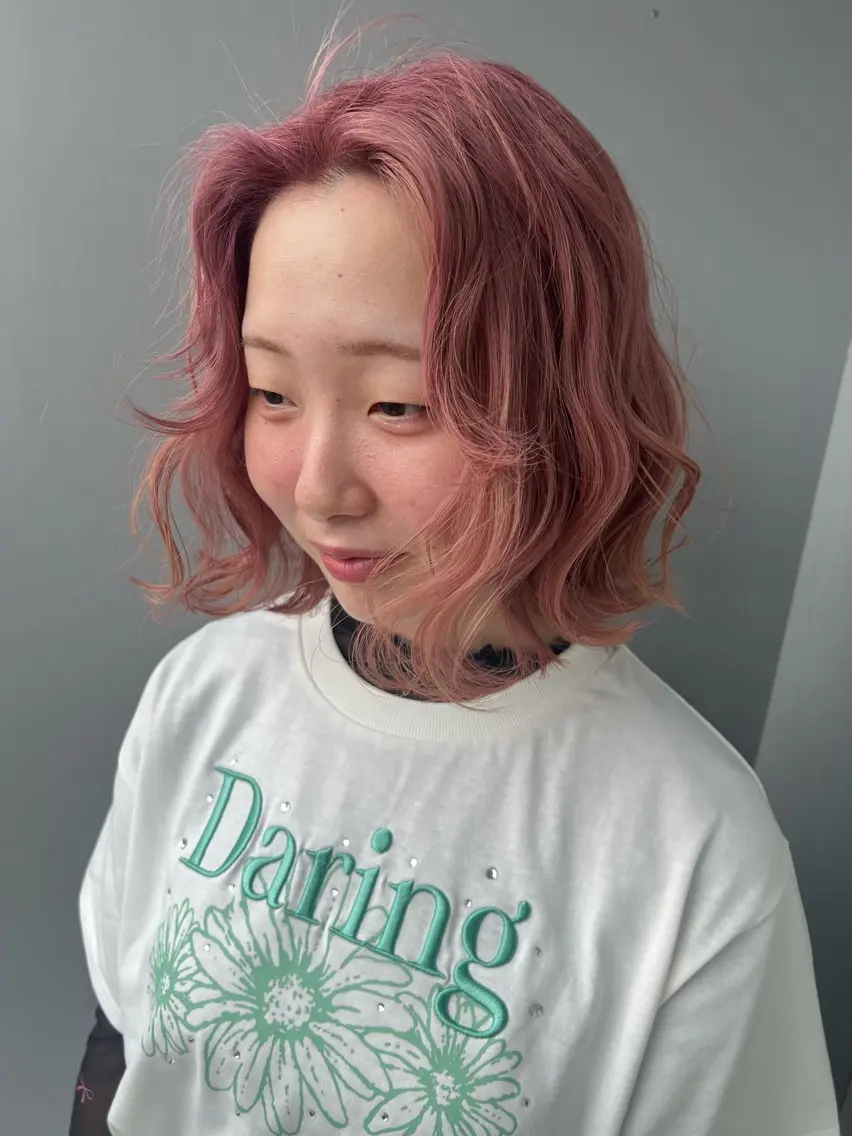 ショート カラー ヘアカラー eim AYUKAのヘアスタイル
