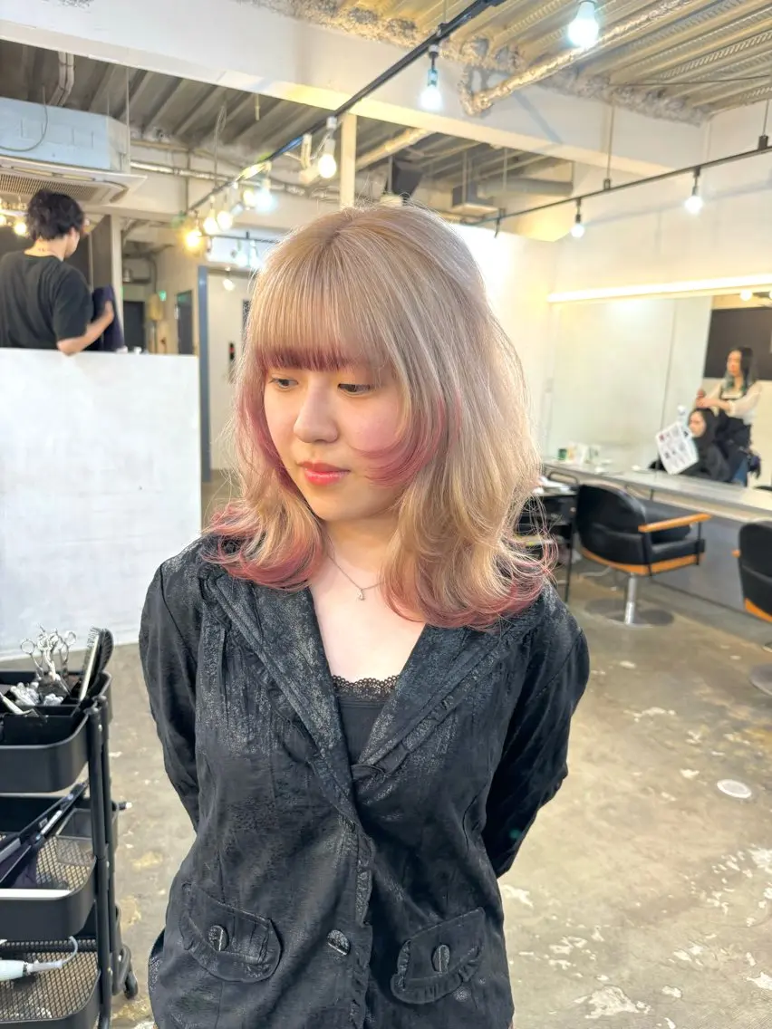 ミディアム カラー ✂韓国レイヤー 🦋みやび🪽のヘアスタイル