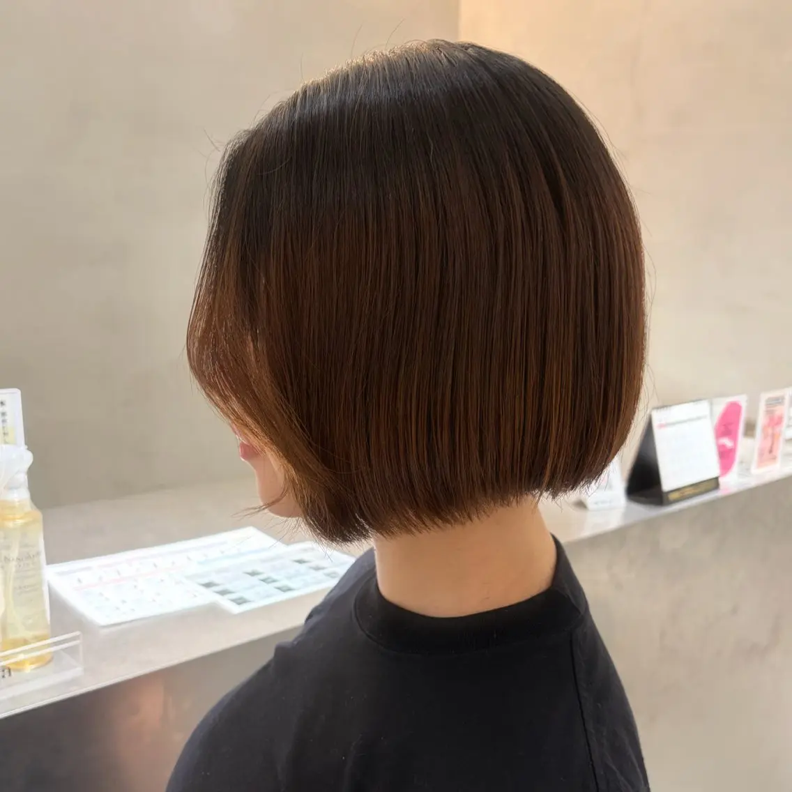 ショート こばやし にな 🦖⋆͛ぷつっとボブのヘアスタイル