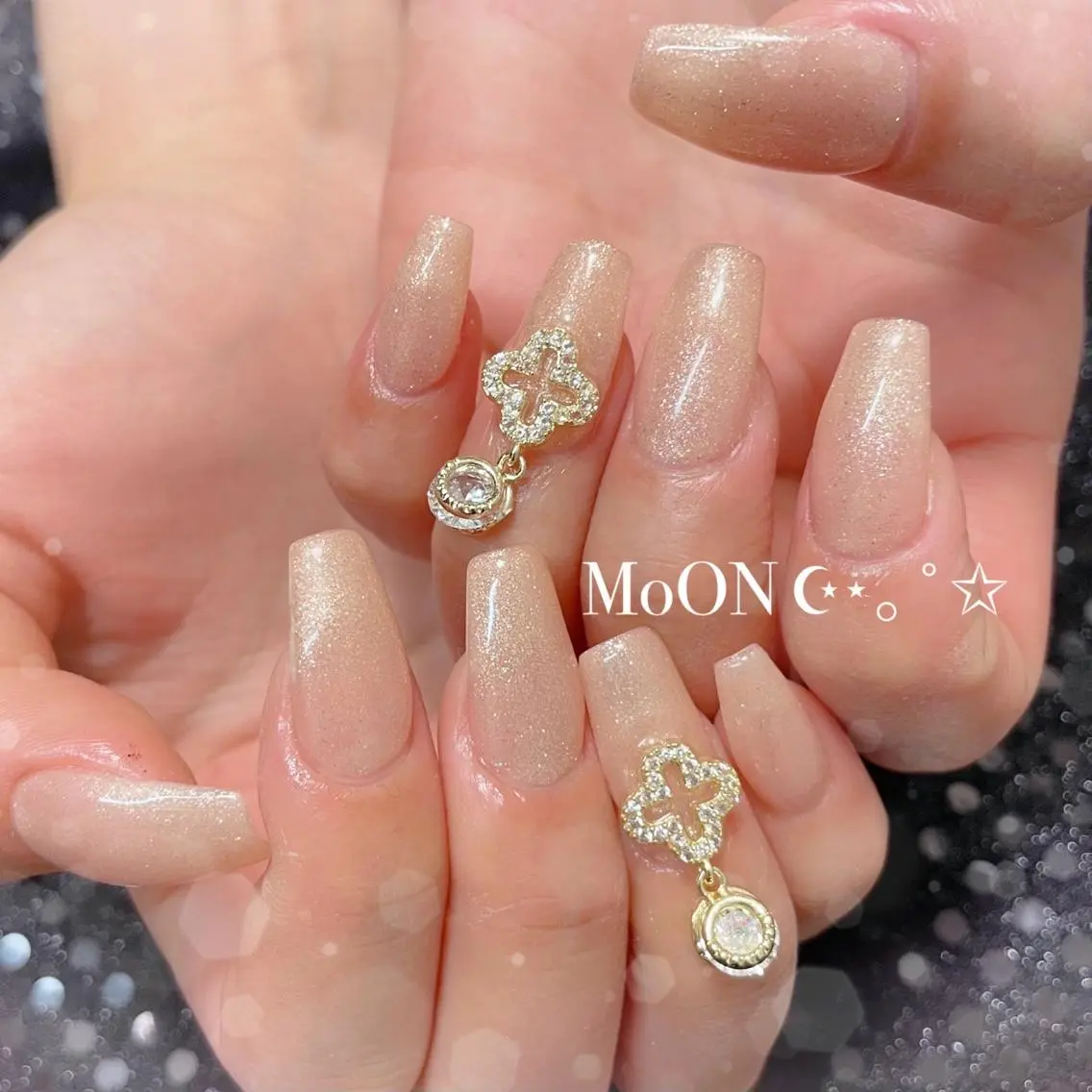 ネイル ハンドネイル ハンドケア MoON...❤︎ MeGuのネイルデザイン