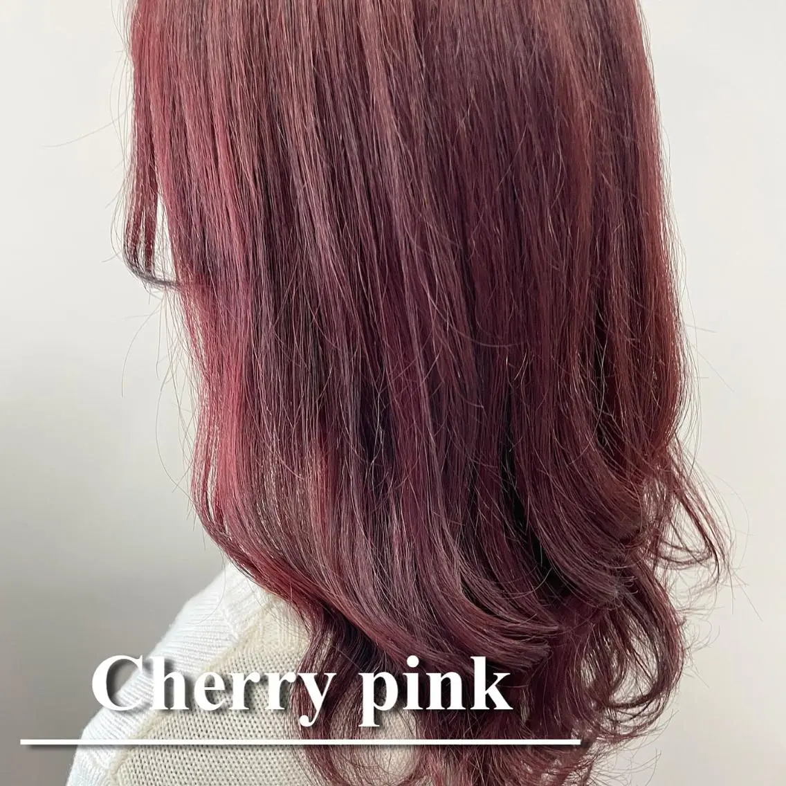 セミロング カラー ブリーチ ブリーチなしカラー ピンクカラー レッドカラー カット ヘアカラー 透明感カラー/ レイヤー　YUKAのヘアスタイル