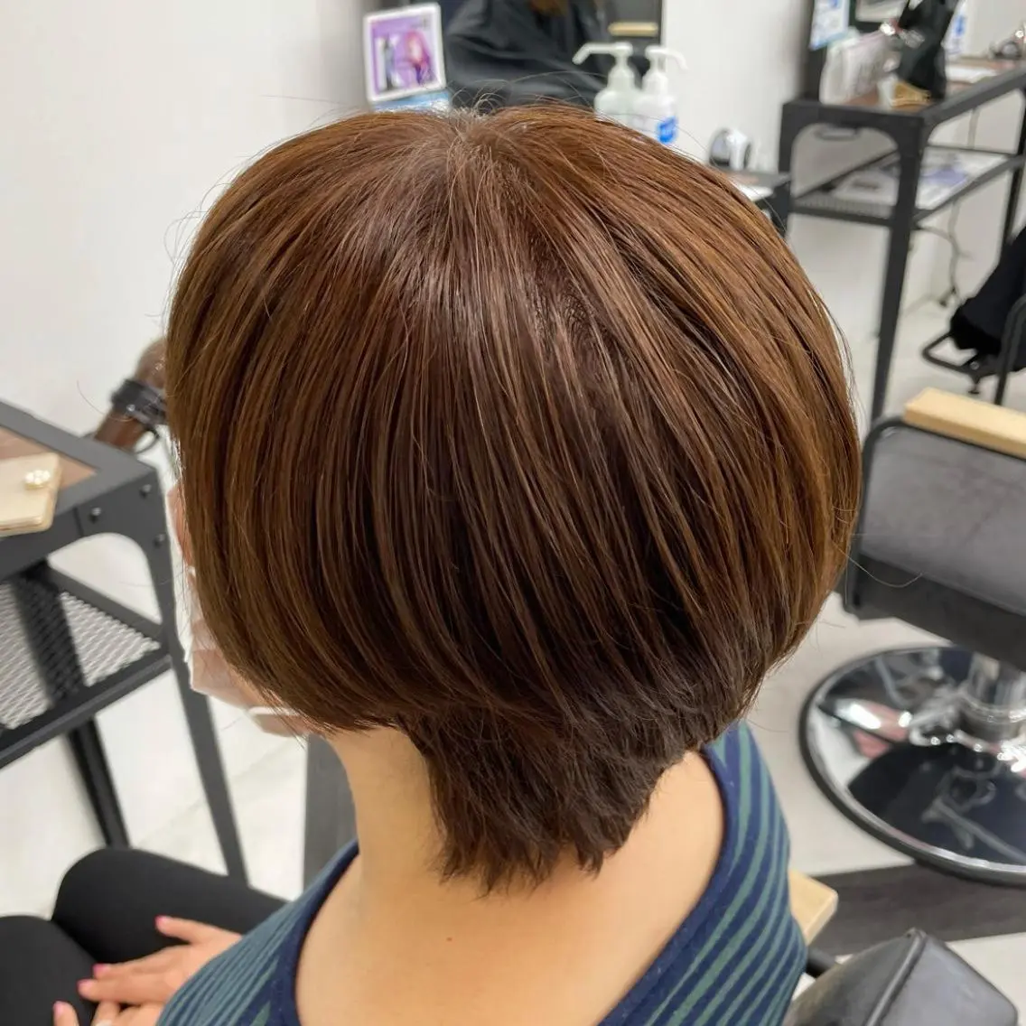 ショート カラー ブリーチ ブラウンカラー ブリーチなしカラー オレンジ オレンジブラウン mona/ ストレートスタイル✨のヘアスタイル