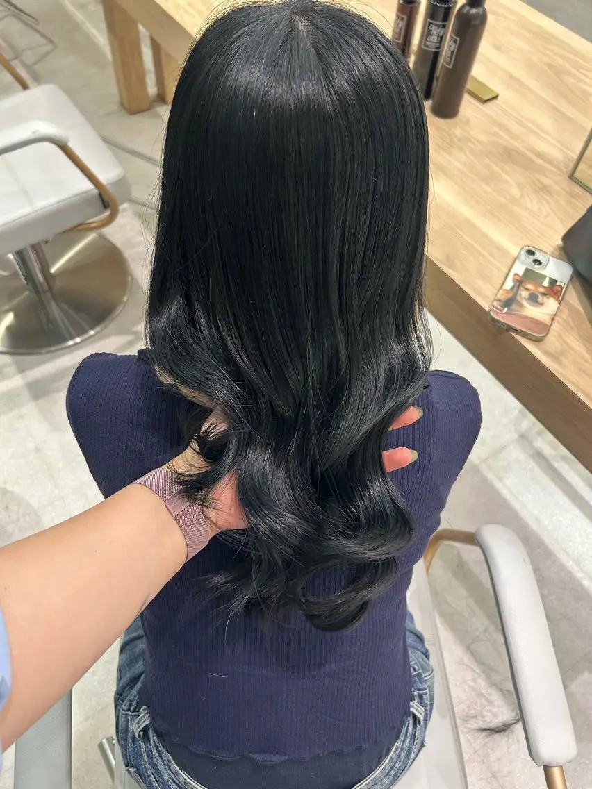 セミロング カラー 透明感カラー ヘアカラー ゆいな/明るめカラー /艶カラー/髪質改善のヘアスタイル