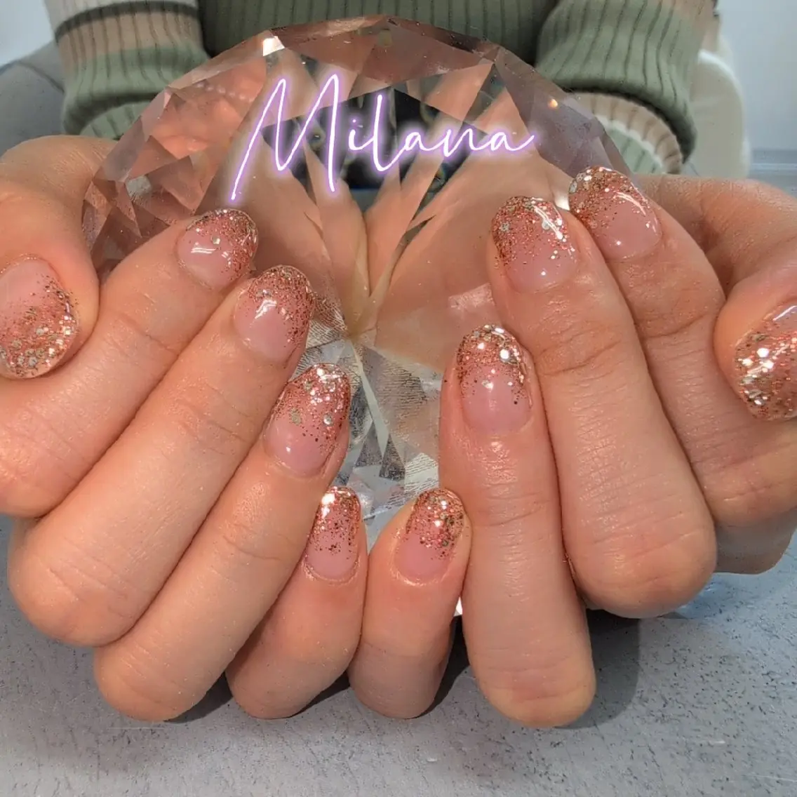 ネイル グラデーション ラメ(グリッター) ラメグラデーション ハンドネイル Milana 川瀬のネイルデザイン