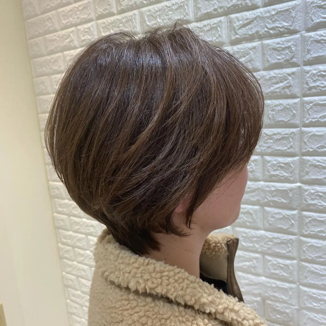 ショート カラー ベージュカラー ショートヘア カット ヘアカラー 岡田詩織 MODE Ks松原店のヘアスタイル