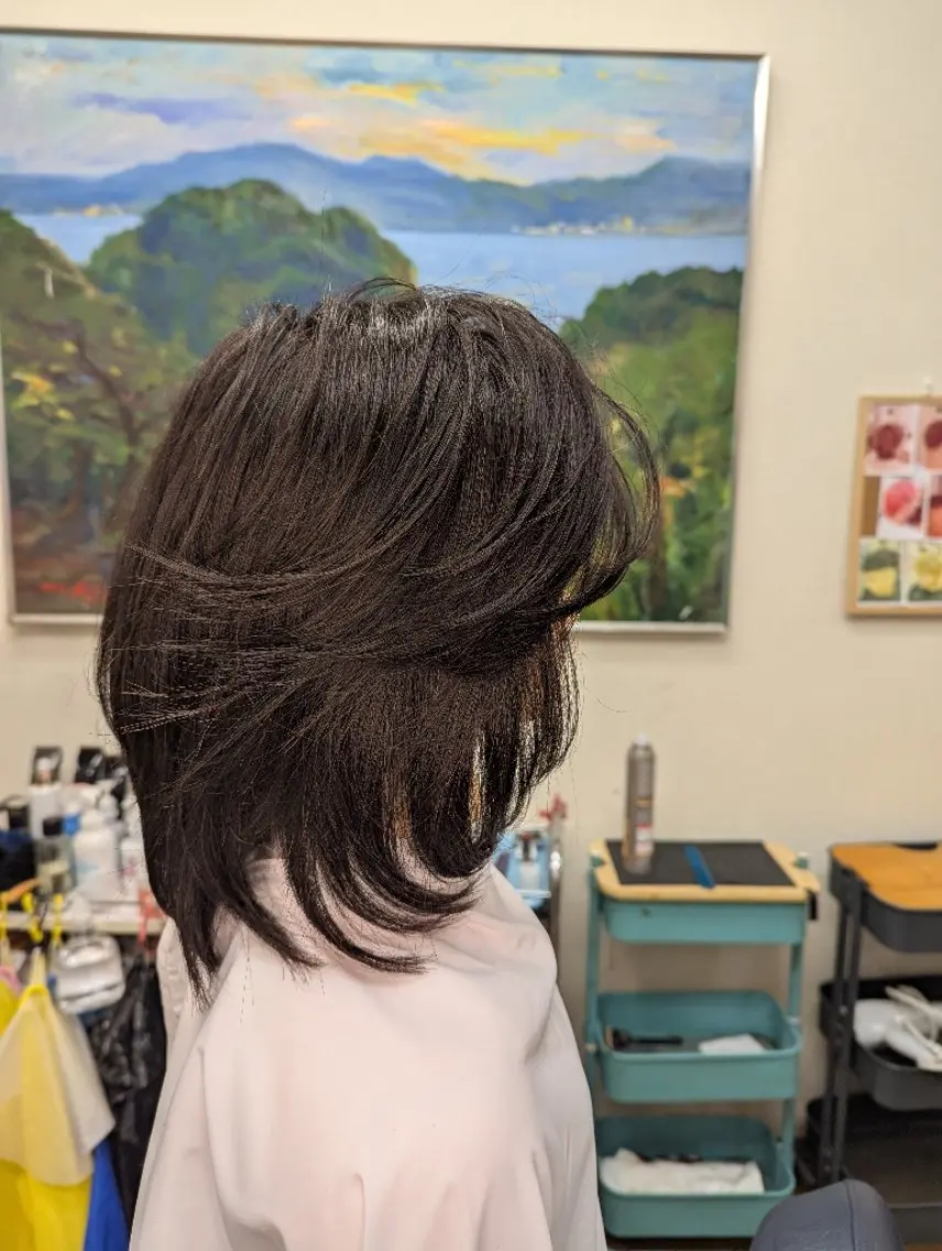 ミディアム ミディアムレイヤー レイヤーカット 早坂 繁喜のヘアスタイル