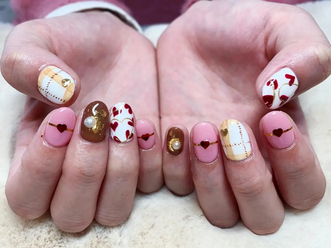 ショート カラー ネイル Le’a NailSalonのネイルデザイン